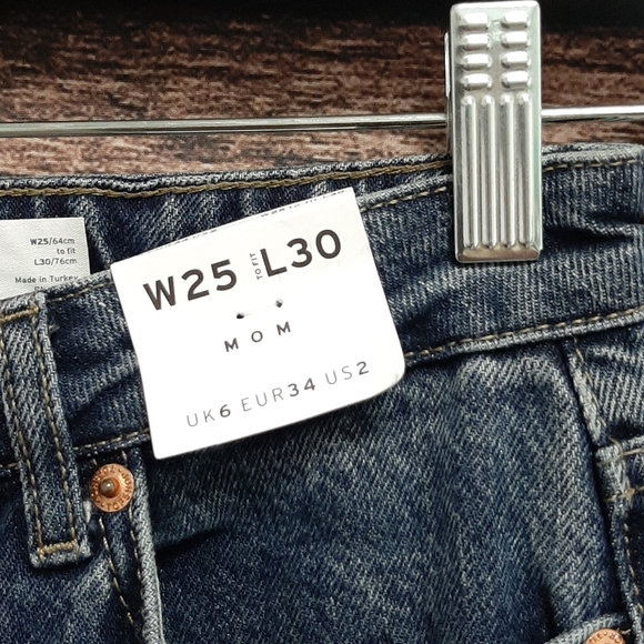 Top Shop MOM Jeans - Picture 2 of 5
